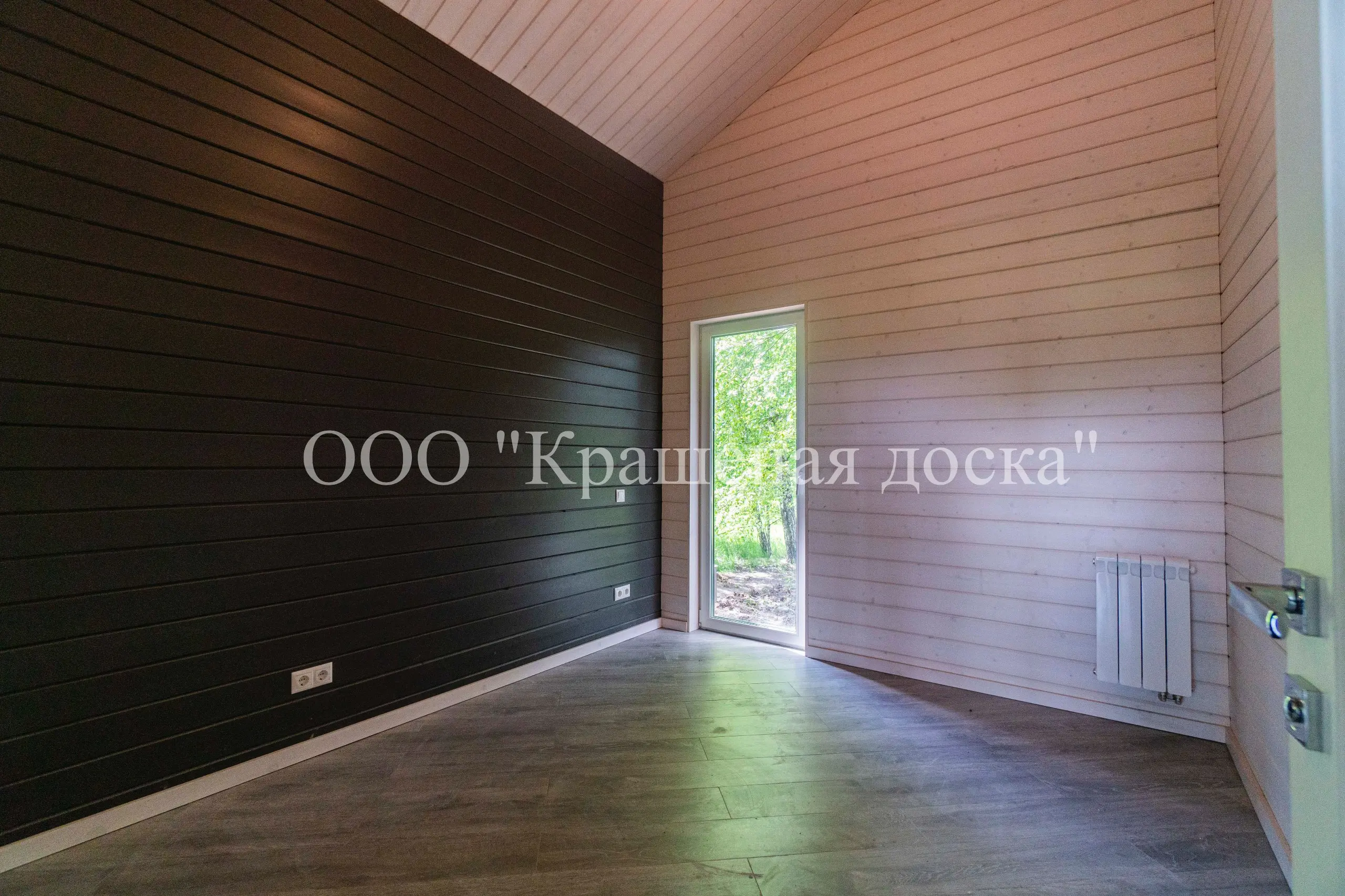 Образцы крашеной хвойной доски